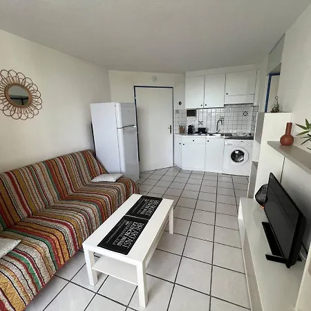 Апартаменты 2 Pieces Avec Piscine Proche Commerces Au Barcares - Fr-1-81-604 Ле Баркарес
